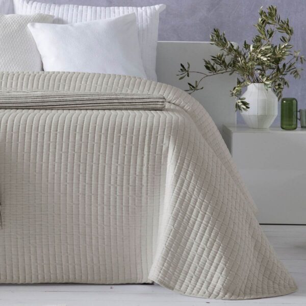 Colcha capa jacquard AGNES de Tejidos Reina Colcha capa jacquard AGNES de Tejidos Reina